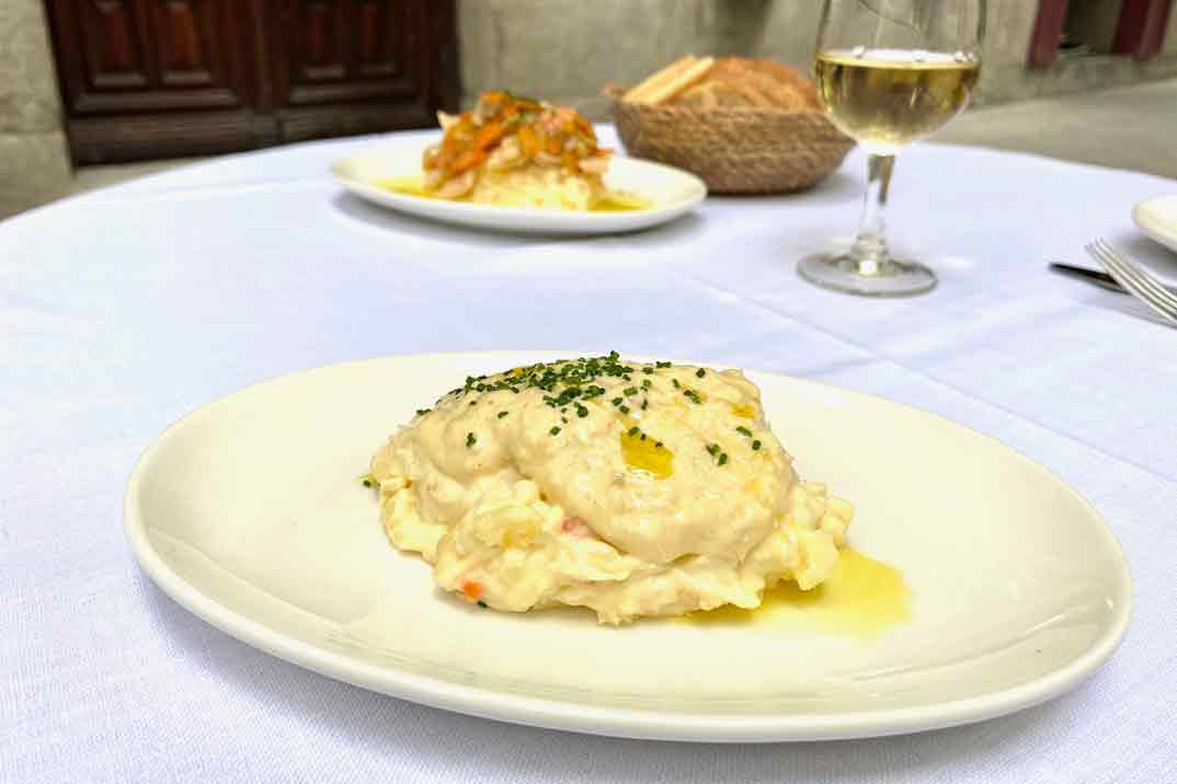 casa-orellana-ensaladilla-centollo