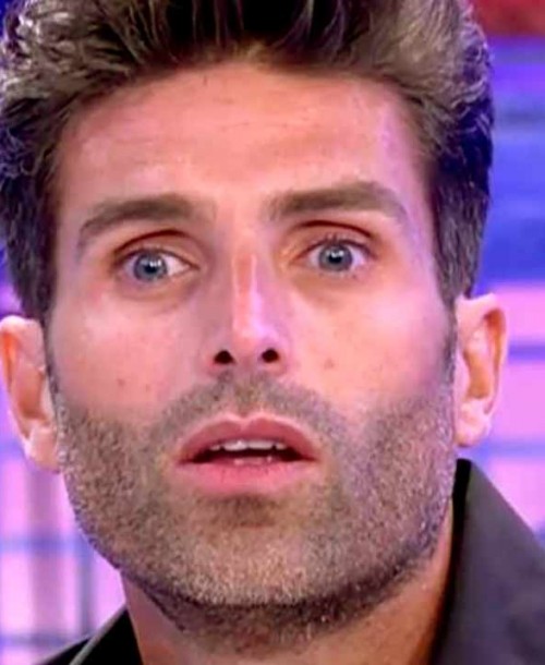Efrén Reyero: «No estoy enamorado de Marta López»