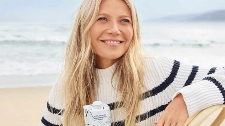 Gwyneth Paltrow celebra su 48 cumpleaños con un desnudo