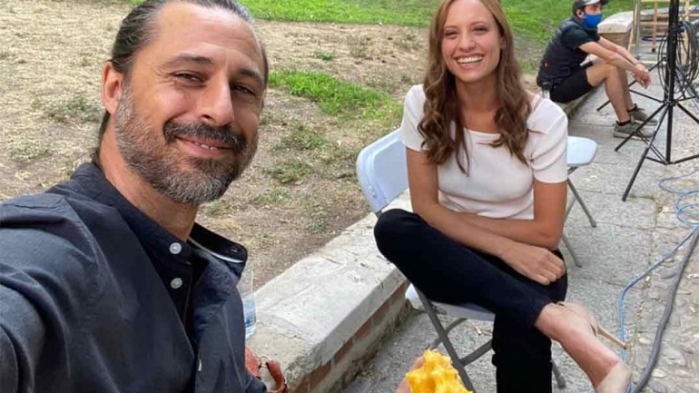 Hugo Silva y Michelle Jenner revolucionan a sus seguidores con su primera imagen del regreso a ‘Los hombres de Paco’