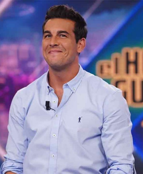 Mario Casas confirma que sí estará en el regreso de ‘Los hombres de Paco’