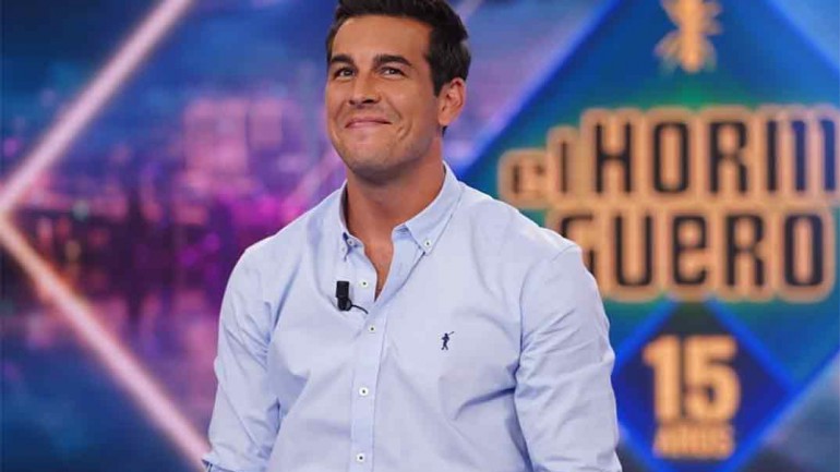 Mario Casas confirma que sí estará en el regreso de ‘Los hombres de Paco’