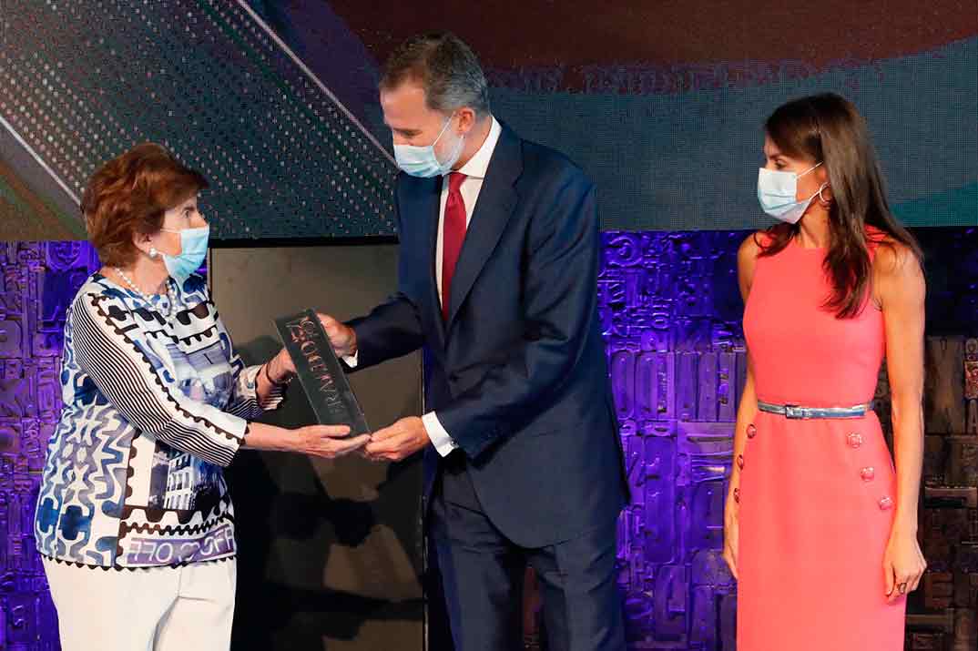 Reyes Felipe y Letizia - Premios Heraldo © Casa S.M. El Rey