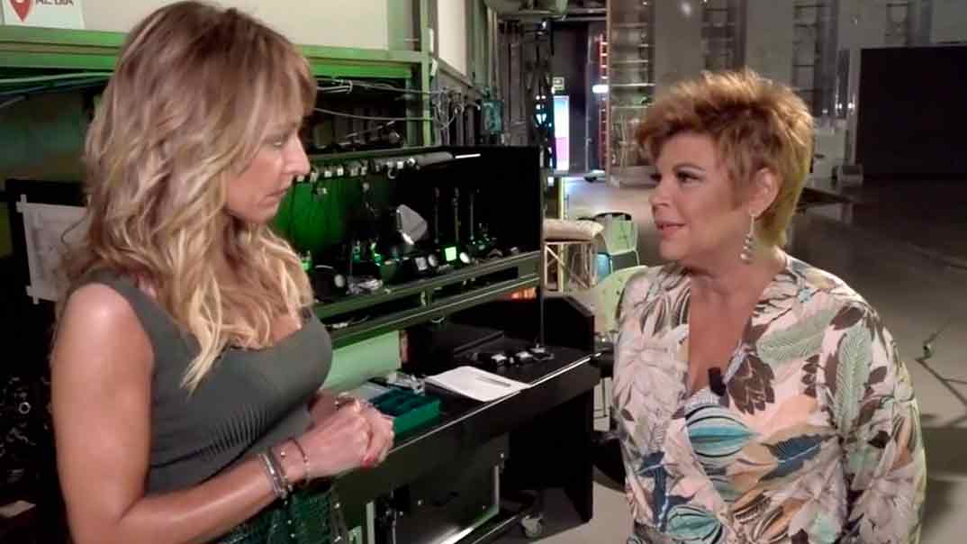 Terelu Campos y Emma García - Viva la vida © Telecinco