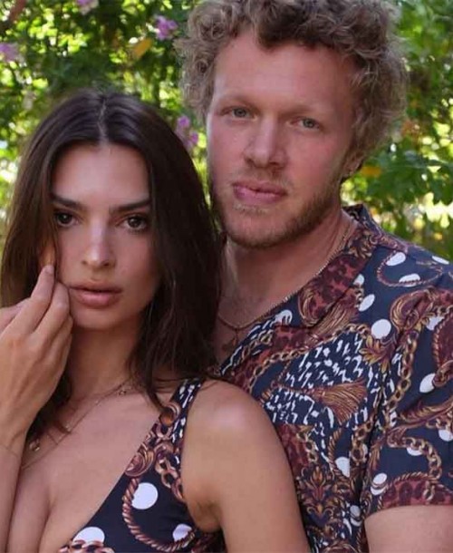 Emily Ratajkowski anuncia por sorpresa que está embarazada de seis meses