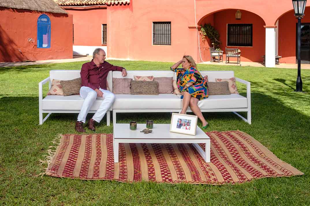 Bertín Osborne y Carmina Barrios - Mi casa es la tuya © Telecinco