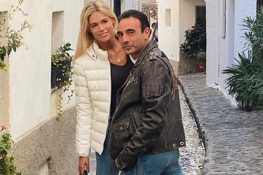 Enrique Ponce se “come” a su novia, Ana Soria