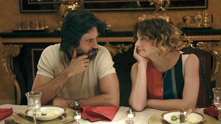 ‘Nasdrovia’: Descubre el nuevo tráiler