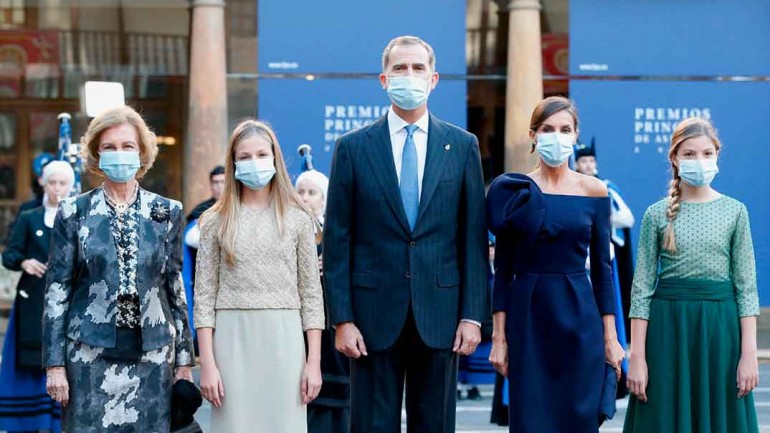 La elegancia de la reina Letizia y la sofisticación de la princesa Leonor y la infanta Sofía