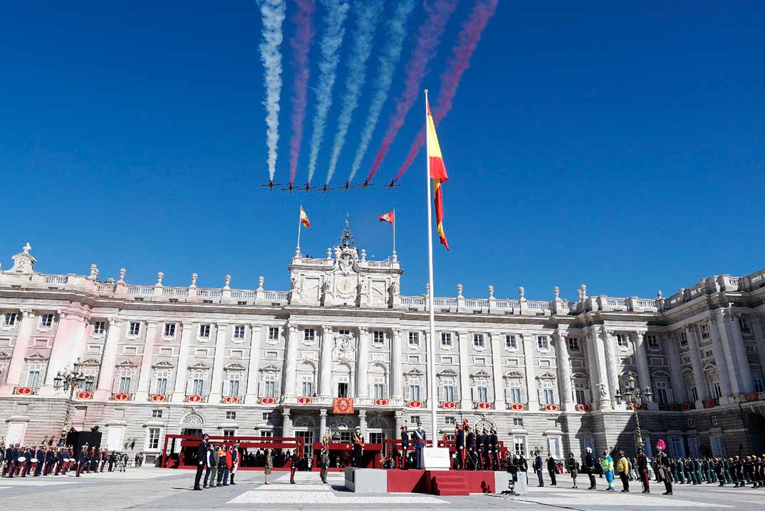 Reyes Felipe y Letizia, princesa Leonor e infanta Sofía - Día de la Fiesta Nacional © Casa S.M. El Rey