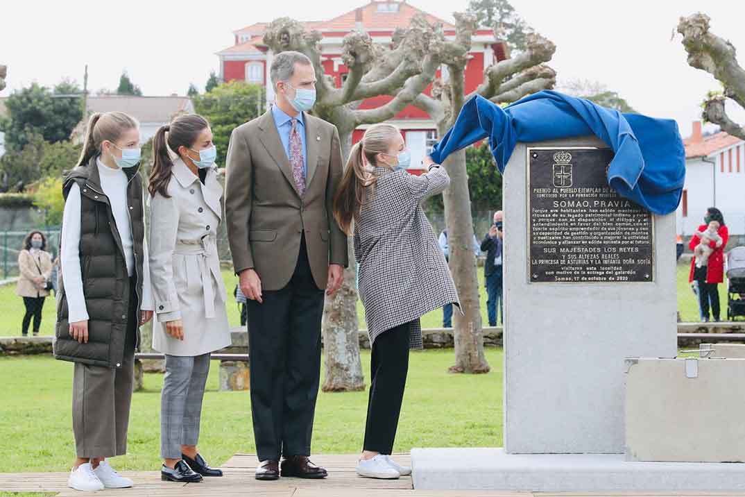 Reyes Felipe y Letizia, princesa Leonor e infanta Sofía - Asturias - Visita Pueblo Ejemplar 2020 © Casa S.M. El Rey