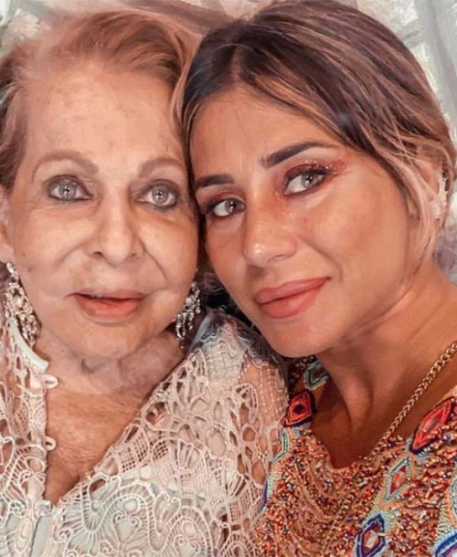 Elena Tablada llora la muerte de su abuela