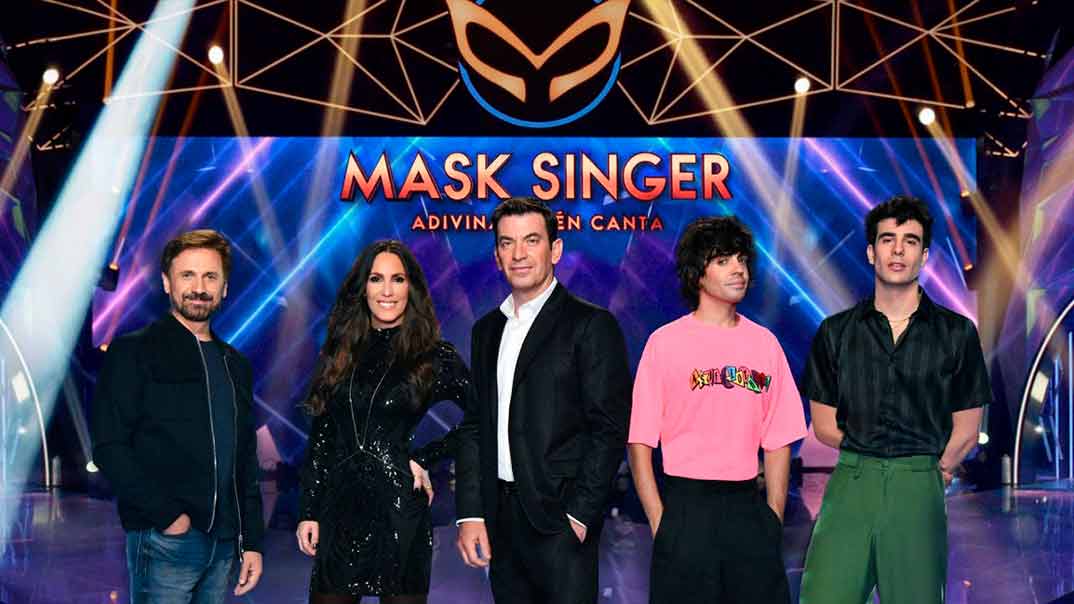 Arturo Valls, Malú, Javier Calvo, Javier Ambrossi y José Mota - Mask Singer © Antena 3