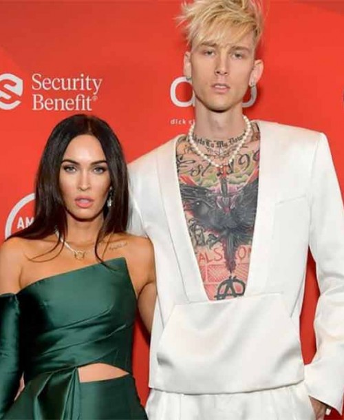 Megan Fox y Machine Gun Kelly hacen oficial su relación