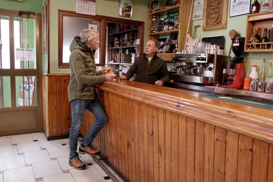 ‘Volando voy’ se despide con el objetivo de reabrir un bar muy especial para Jesús Calleja