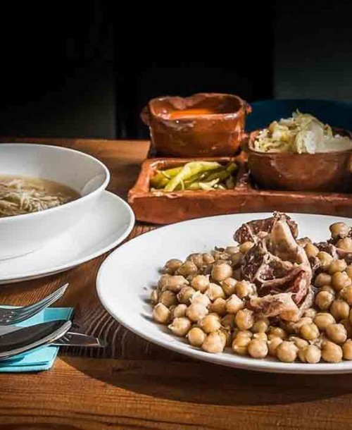 «La Casa de Cristal» cocina tradicional renovada en el centro de Madrid