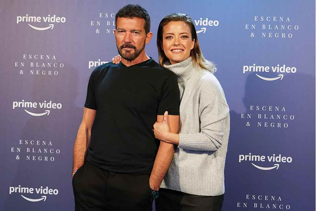 Antonio Banderas y María Casado entrevistarán a Alborán, Bisbal, Vanesa Martín… en ‘Escena en blanco & negro’