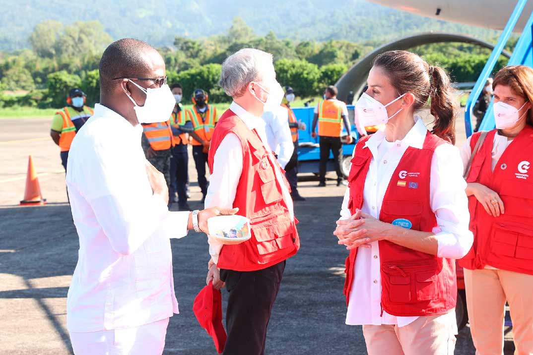 Reina Letizia - Viaje humanitario Honduras © Casa S.M. El Rey