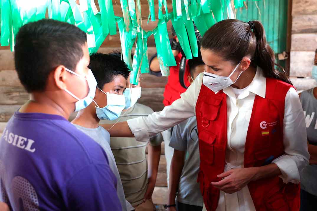 Reina Letizia - Visita humanitaria Honduras © Casa S.M. El Rey