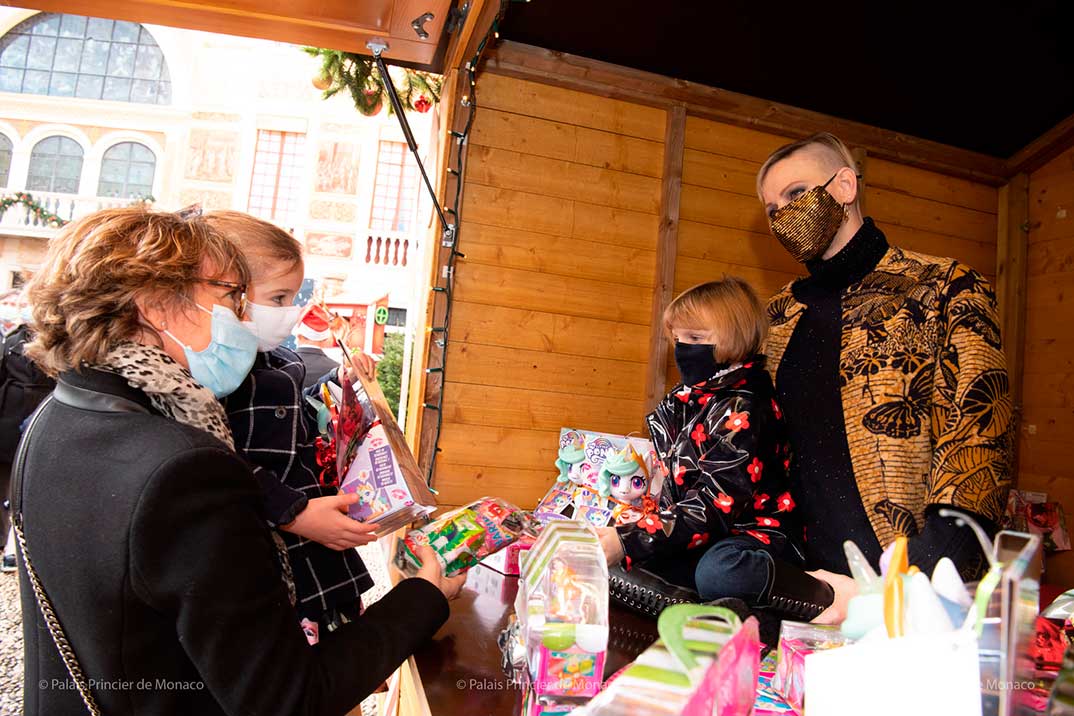 Alberto y Charlene de Mónaco con sus hijos © Palais Princier de Monaco/Redes Sociales