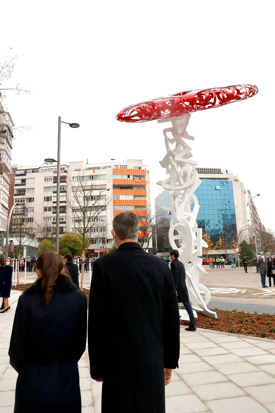 Reyes Felipe y Letizia - Homenaje Sanitarios © Casa S.M. El Rey