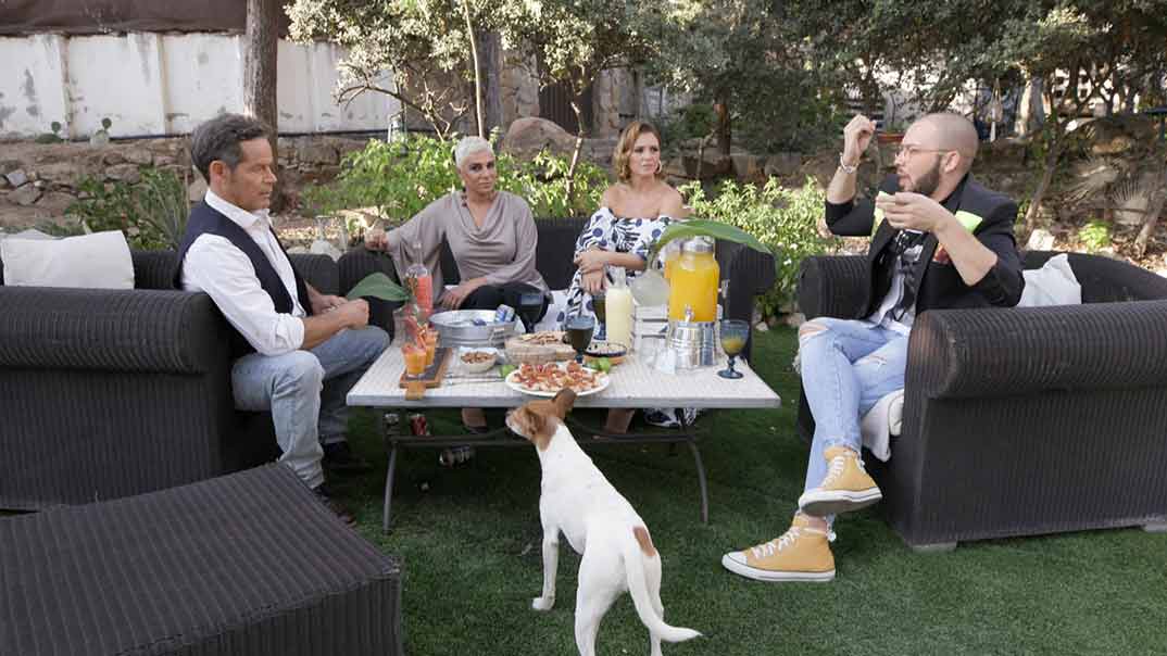 Jose Antonio Avilés, Jorge Sanz, María Jesús Ruíz y Ana María Aldón - Ven a cenar conmigo. Gourmet Edition © Telecinco