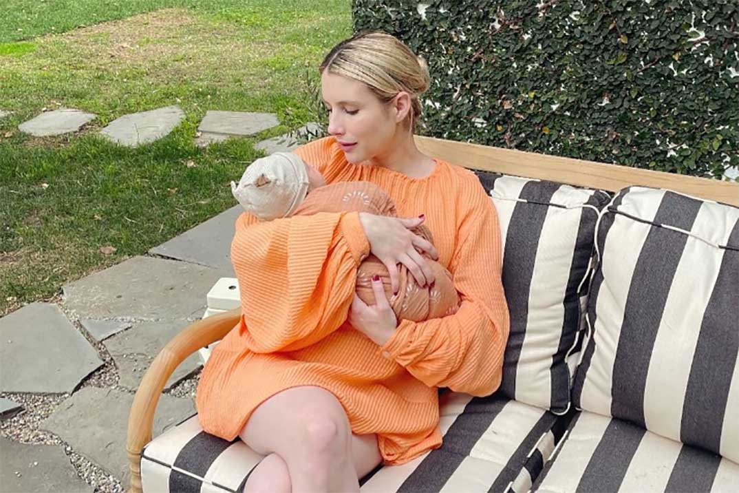 Emma Roberts comparte la primera imagen de su hijo Rhodes