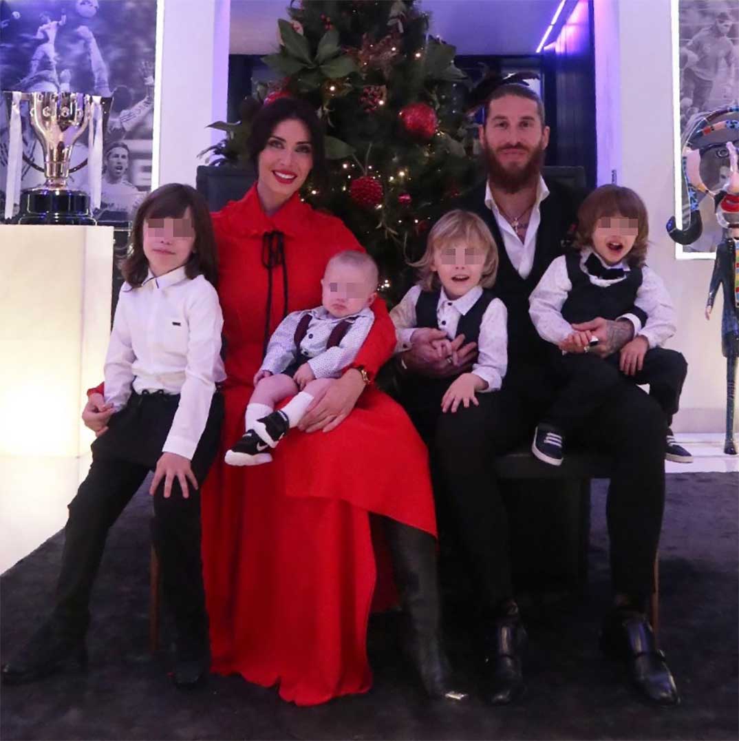 Pilar Rubio y Sergio Ramos con sus cuatro hijos © Instagram