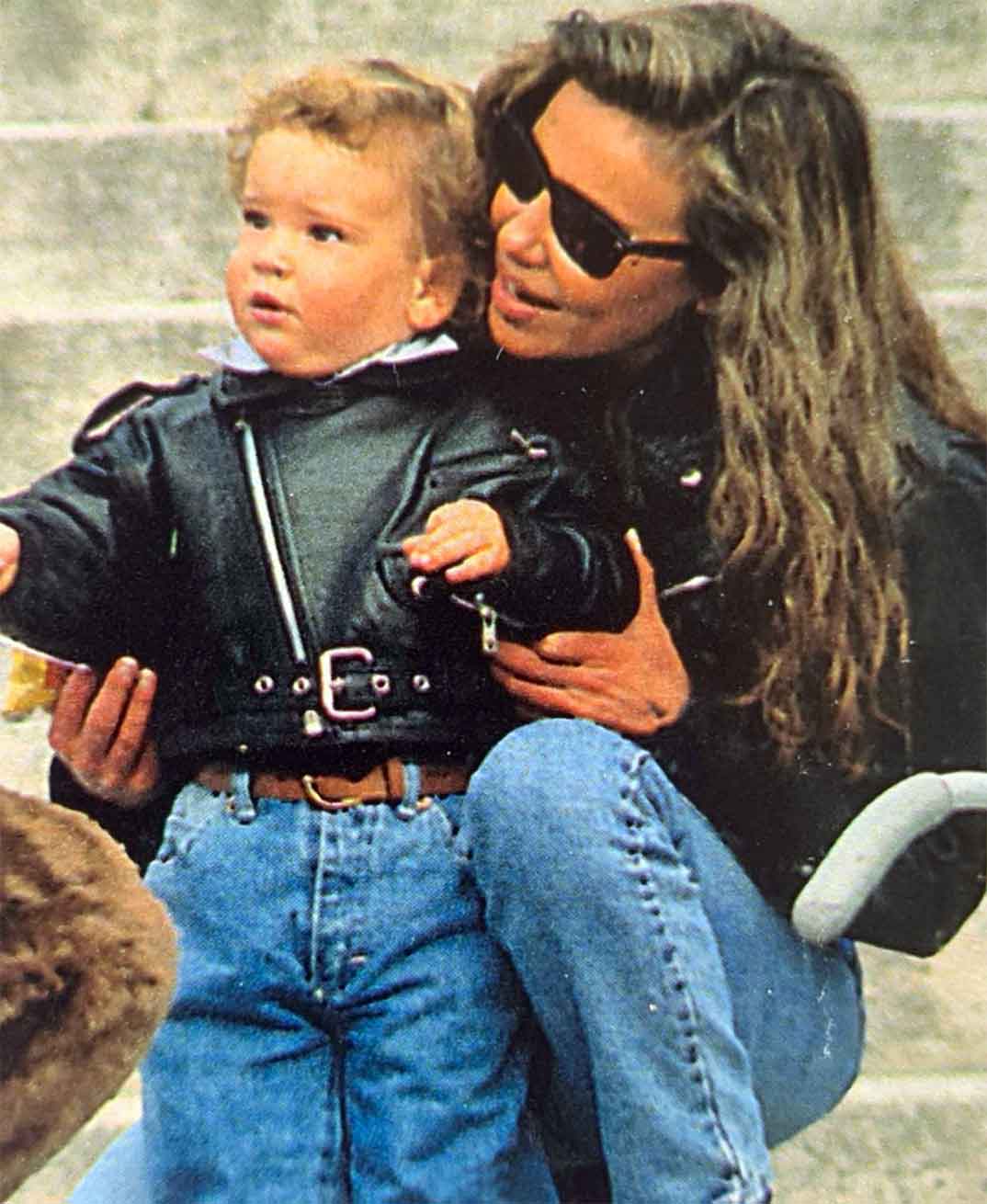Ana Obregón con su hijo Alex © Instagram