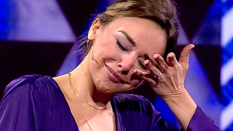 Chenoa se emociona al hablar de su pareja y sus problemas para tener hijos