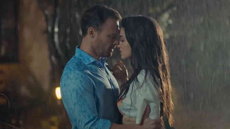 «Love is in the air» – Capítulo 27: Atrapados en la montaña