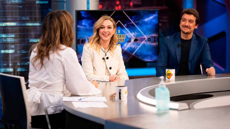 Javier Veiga a su mujer Marta Hazas: «Marta morrea mal en la ficción»