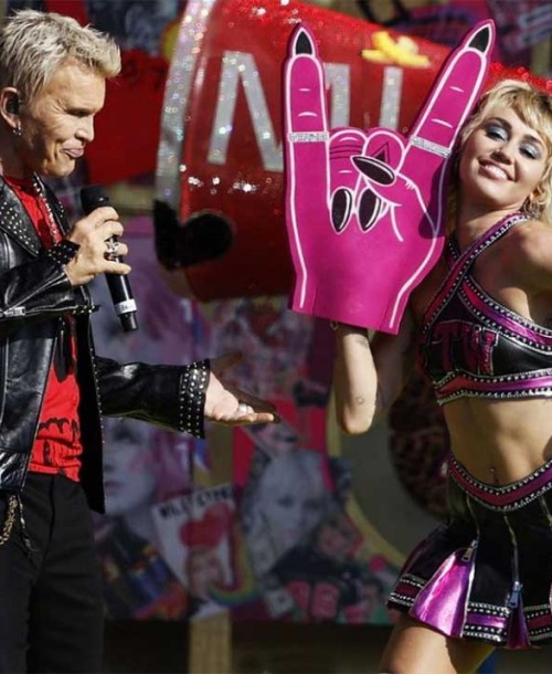 Super Bowl 2021: Así fueron las actuaciones de  Miley Cyrus y The Weeknd en el midtime