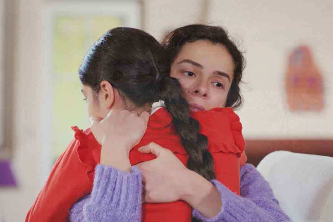 «Mujer» Capítulo 53: Sarp se enfrenta a su destino al entregarse a Nezir