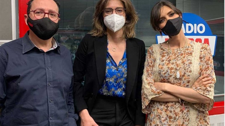 Sandra Barneda confiesa su última «tentación» a Sara Carbonero