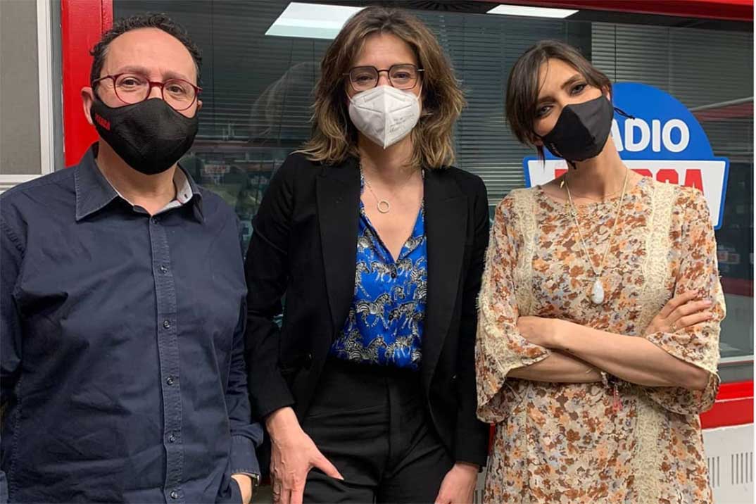 Sandra Barneda confiesa su última «tentación» a Sara Carbonero