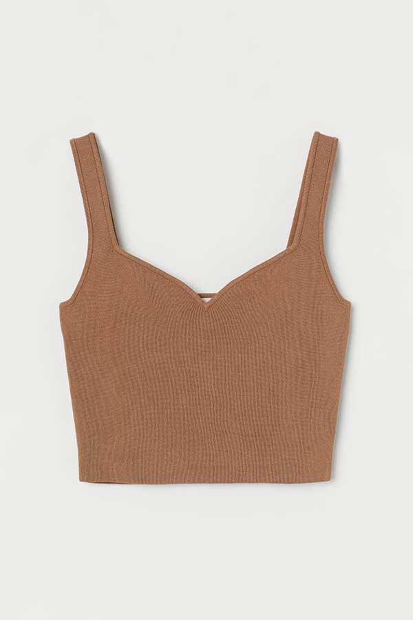 Top cropped con escote corazón - H&M (14,99 euros)