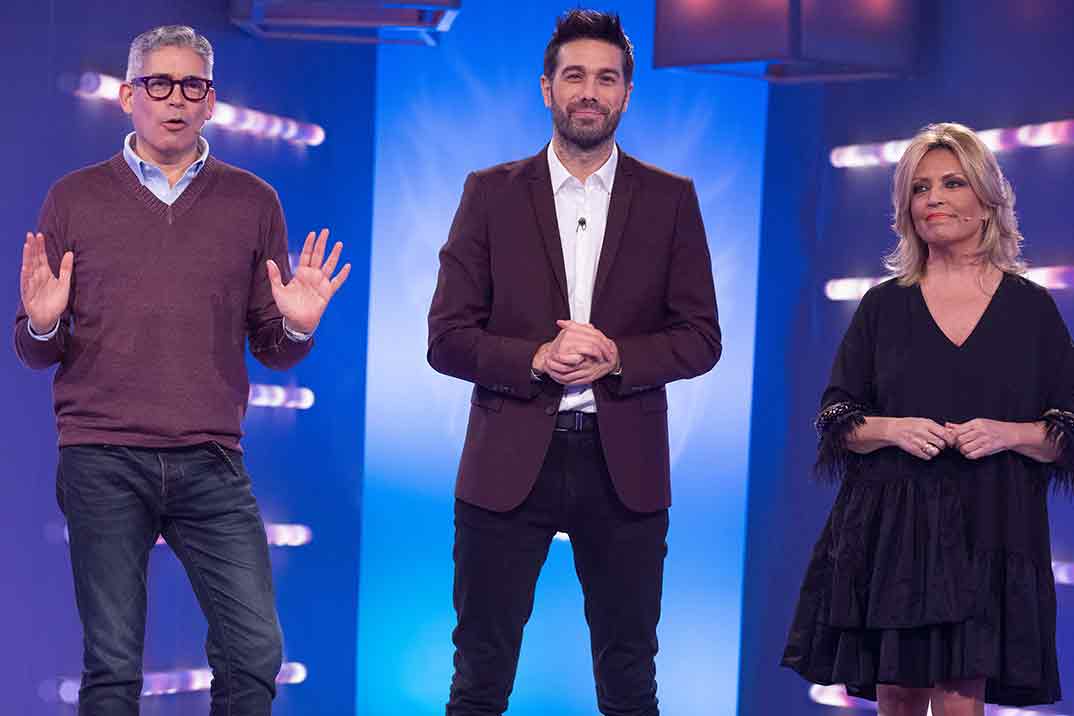 Lydia Lozano, Dani Martínez y Boris Izaguirre - El concurso del año © Mediaset