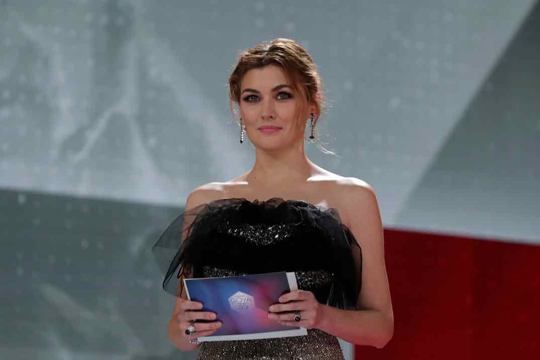 María Casado en la gala de los Premios Goya 2021 (2) ©Miguel Córdoba – Cortesía de la Academia de Cine