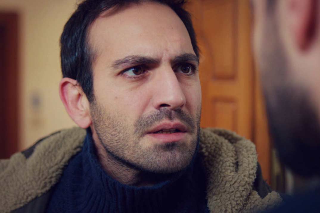 “Mi hija” Capítulo 14: Cemal siembra la duda en Demir