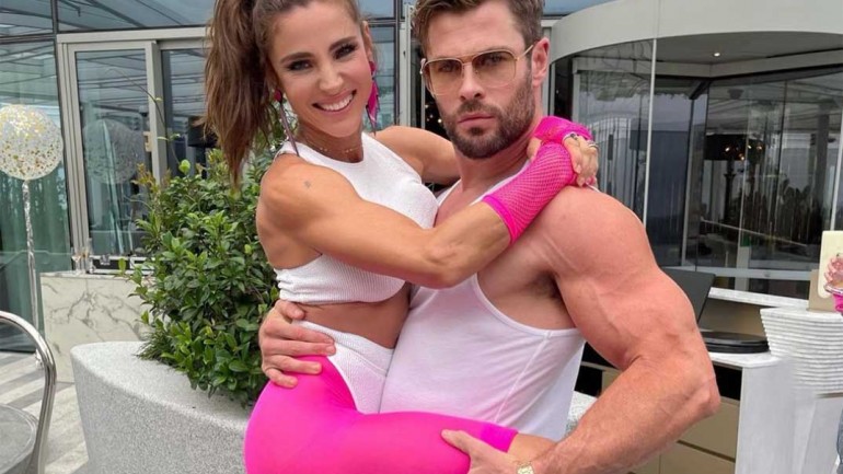 La original y divertida fotografía con la que Elsa Pataky y Chris Hemsworth desmienten su crisis