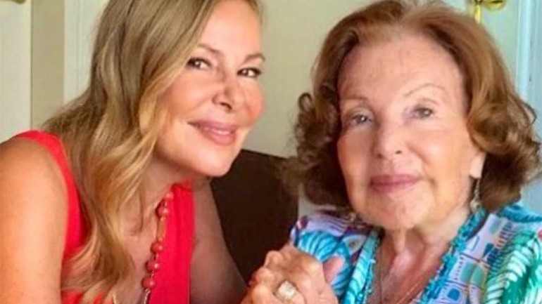 Ana Obregón homenajea a su madre por su cumpleaños