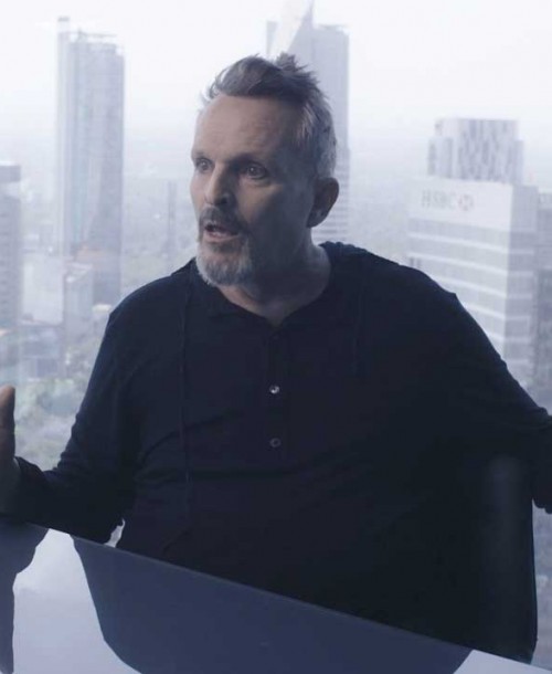 Miguel Bosé defiende su postura negacionista: “Es una postura que llevo con la cabeza bien alta”