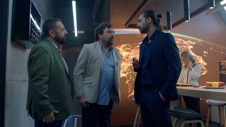 Estopa interpreta el tema principal de la nueva temporada de ‘Los hombres de Paco’