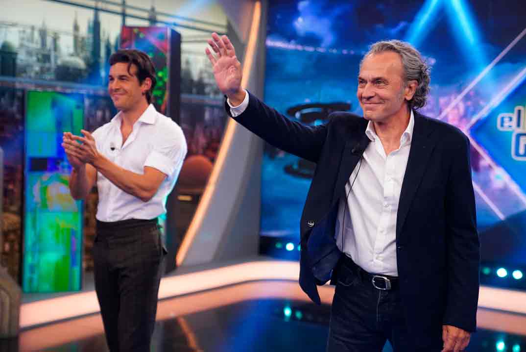 Mario Casas y José Coronado - El Hormiguero © Antena 3
