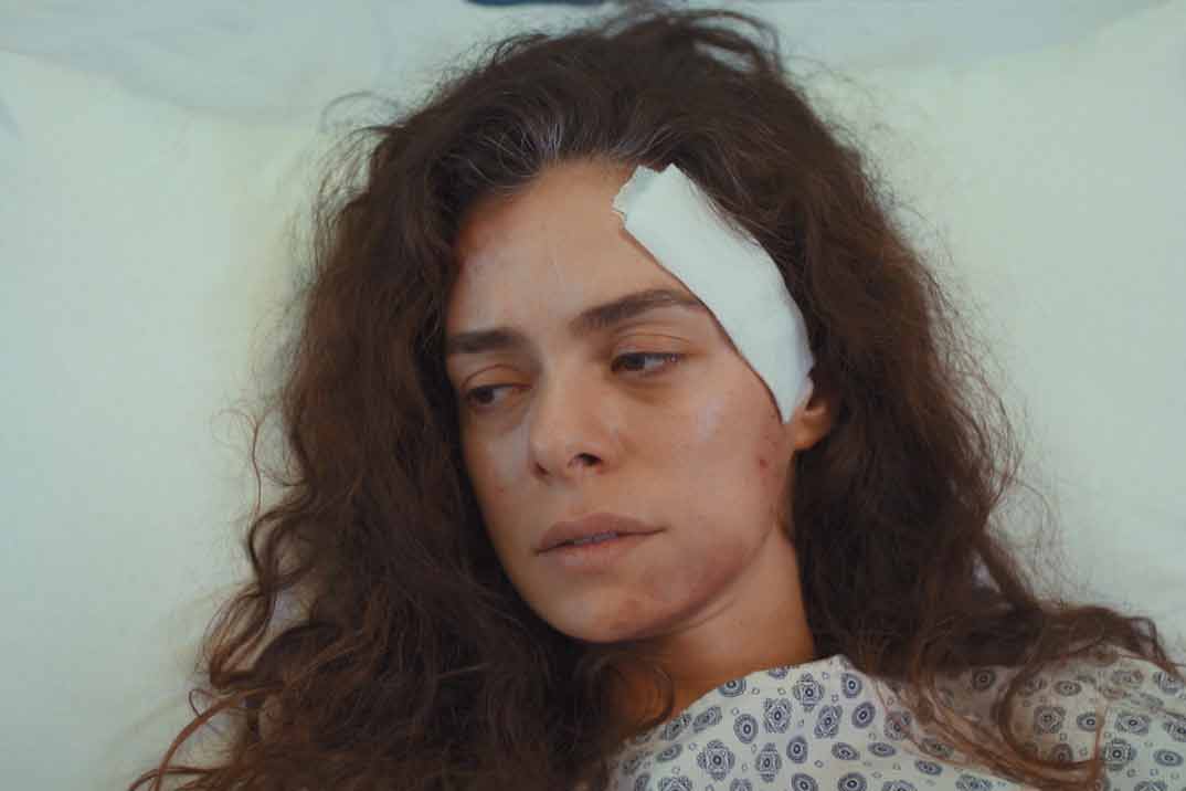 «Mujer» Capítulo 65: Bahar recibe un nuevo golpe tras el accidente