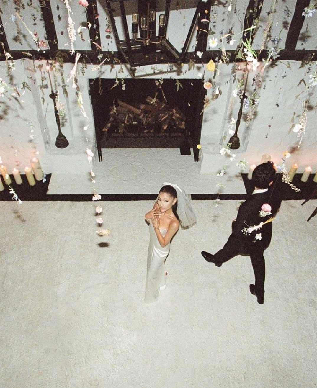 Ariana Grande y Dalton Gomez © Instagram