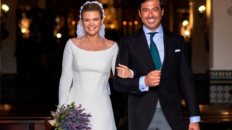 Alejandra Ruiz de Rato abre el álbum oficial de su romántica boda