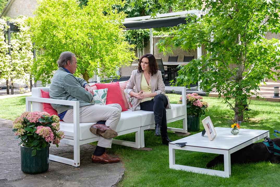 Isabel Díaz Ayuso y Bertín Osborne - Mi casa es la tuya © Telecinco