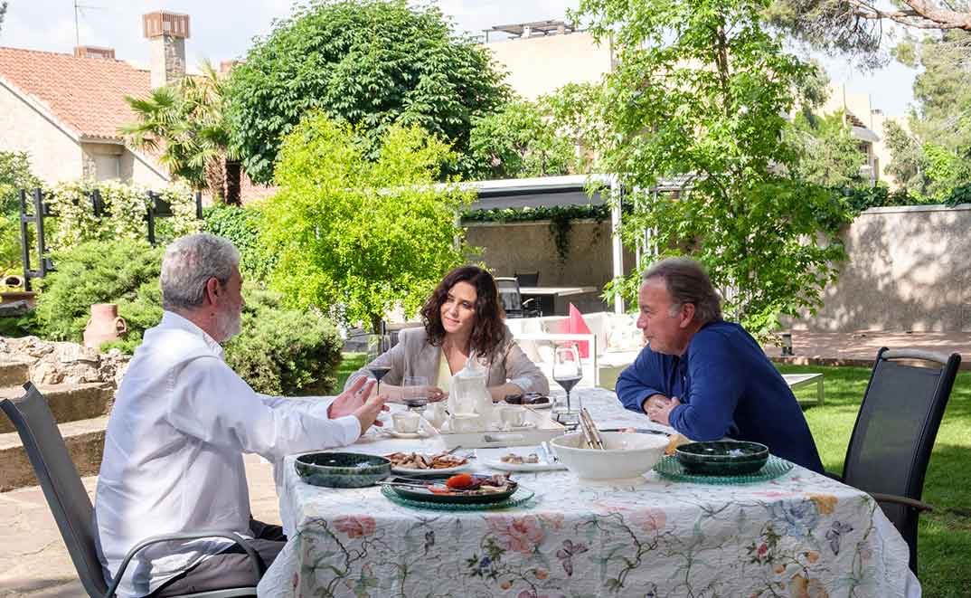 Isabel Díaz Ayuso y Bertín Osborne - Mi casa es la tuya © Telecinco